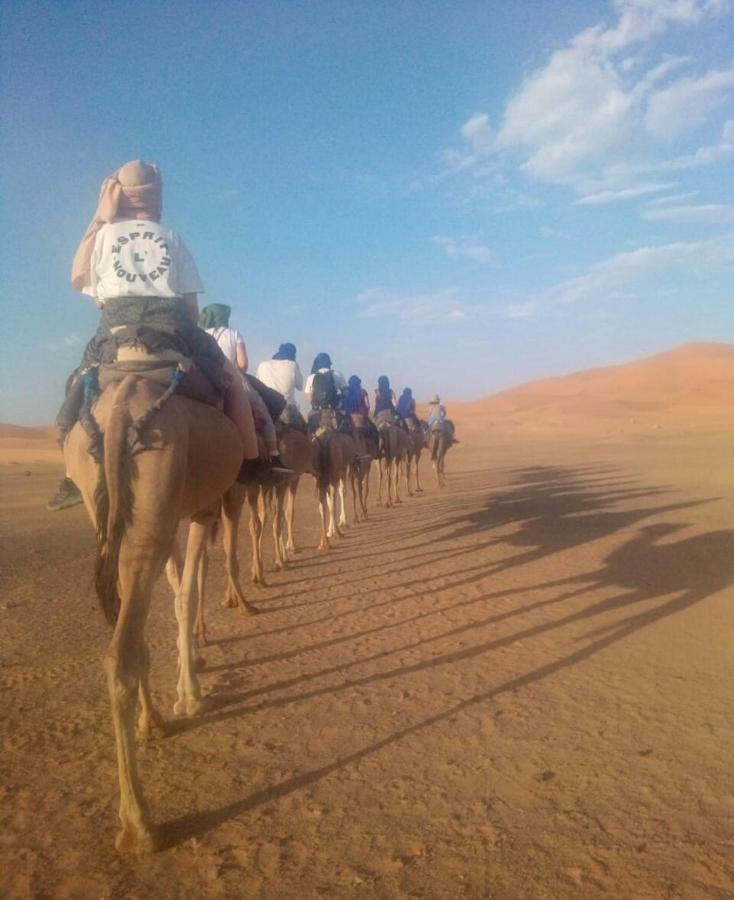 梅尔祖卡 Camel Desert Camp酒店 外观 照片